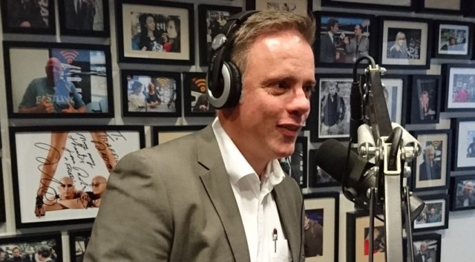 Jeroen Strompf, Vallen Opstaan en weer doorgaan, Jacqueline Zuidweg, New business Radio, Zuidweg & Partners, Schulden, Schuldhulp, Schuldhulpverlening, Bedrijfsherstel