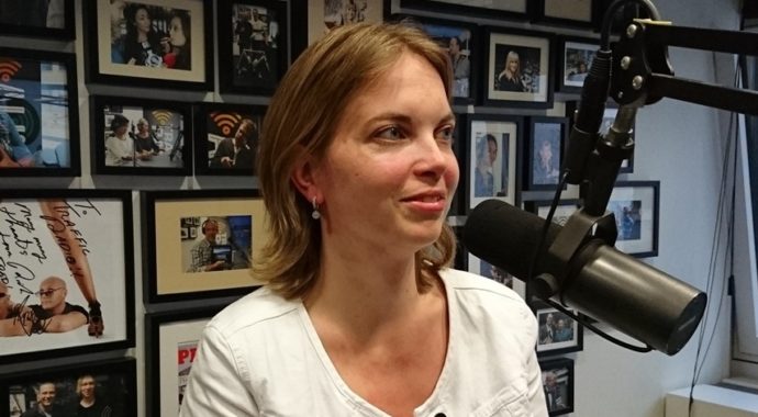 Rosemarieke van der Voort, , Het akkoord tussen schuldenaar en schuldeiser, Jacueline Zuidweg, Vallen opstaan en weer doorgaan, New Business Radio