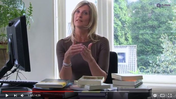 Jacqueline Zuidweg, Vallen opstaan en weer doorgaan, Schuldsanering, Zuidweg & Partners, Schulden, Schuldhulp, Schuldhulpverlening, Bedrijfsherstel