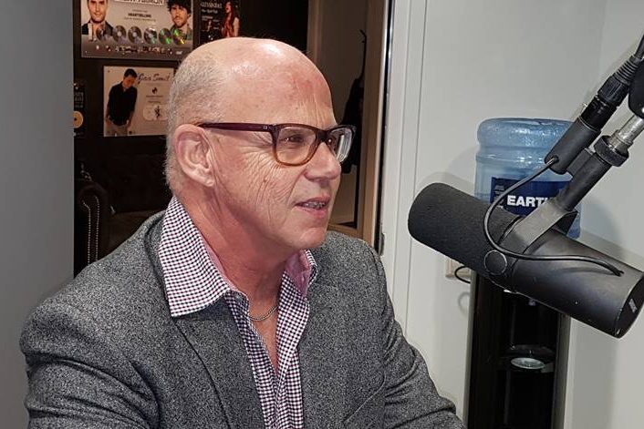 Rob van Zon, vaktechnisch adviseur invordering bij het Landelijk Incasso Centrum van de Belastindienst te gast bij "Vallen, opstaan en weer doorgaan" met Jacqueline Zuidweg op New Business Radio