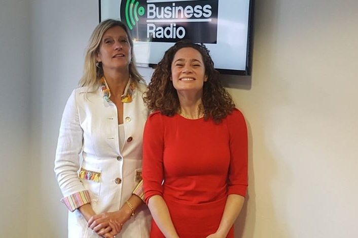 Hiske Gude is te gast bij Vallen opstaan en weer doorgaan met Jacqueline Zuidweg op New Business Radio. Het onderwerp is: Sales vanuit je hart