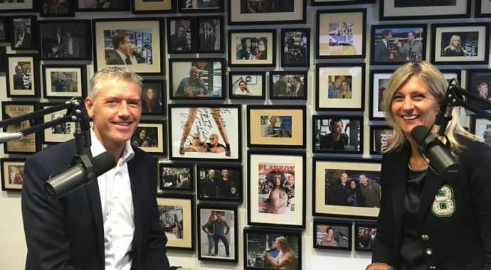 Foto Peter + Jacqueline856x471 Jeroen Koster is te gast bij Vallen opstaan en weer doorgaan met Jacqueline Zuidweg op New Business Radio. Het onderwerp is: stoppen of doorgaan?