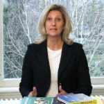 Jacqueline Zuidweg presenteert haar serie Vallen opstaan en weer doorgaan op het kantoor van Zuidweg & Partners in Hilversum. Deze keer met het onderwerp: de franchisegever.