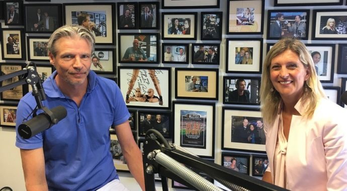 Jaco Bal is te gast bij Vallen opstaan en weer doorgaan met Jacqueline Zuidweg op New Business Radio. Het onderwerp is: online radio maken.