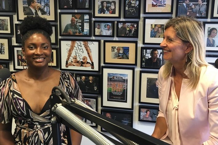 Zarayda Groenhart is te gast bij Vallen opstaan en weer doorgaan met Jacqueline Zuidweg op New Business Radio. Het onderwerp is: online tv maken.